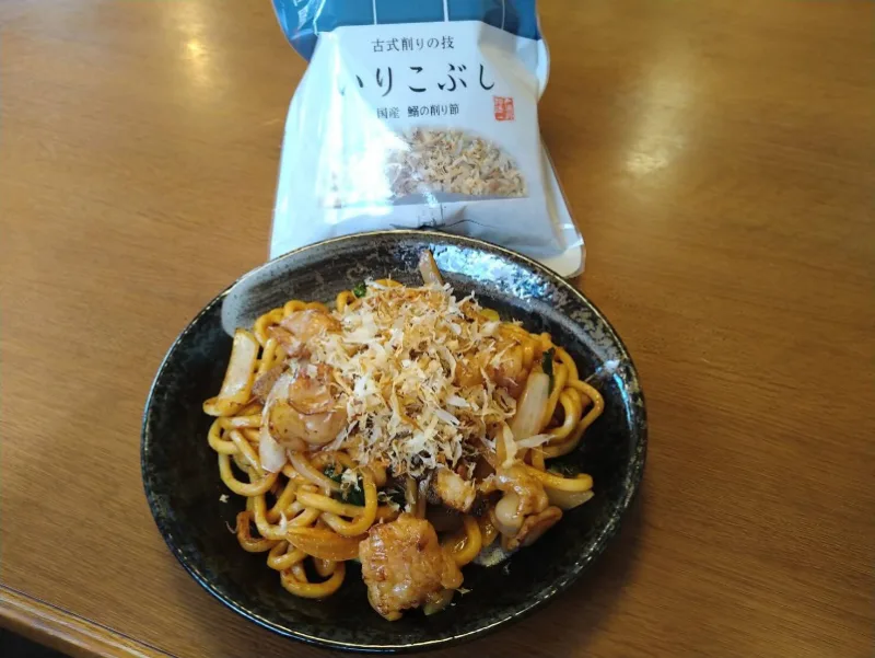 海香る ホルモンうどん いりこぶし