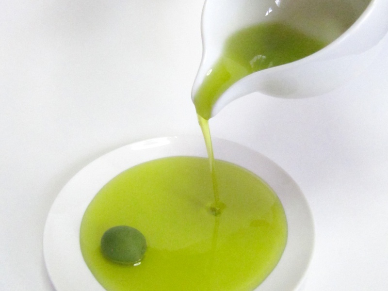 Pour olive oil