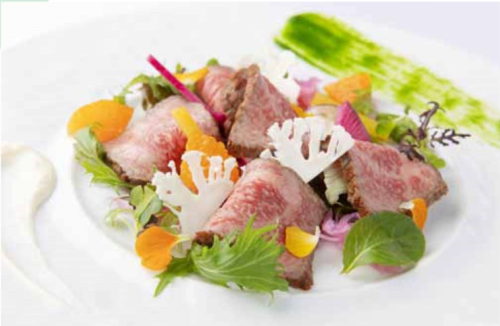 Roasted olive beef salad